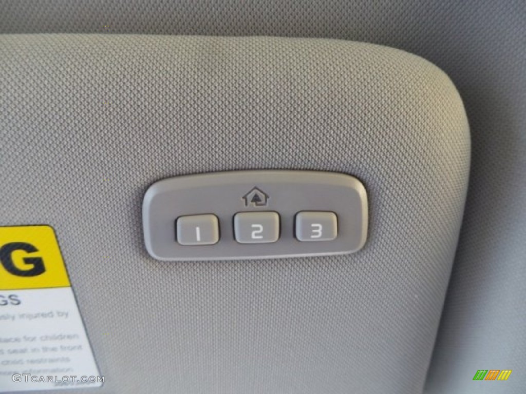 2015 XC70 T6 AWD - Bright Silver Metallic / Off Black photo #16