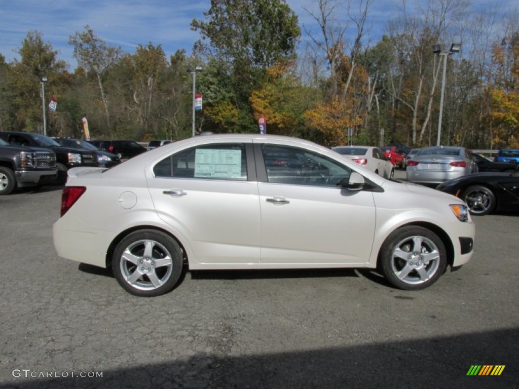 White Diamond Tricoat 2015 Chevrolet Sonic LTZ Sedan Exterior Photo #98314582