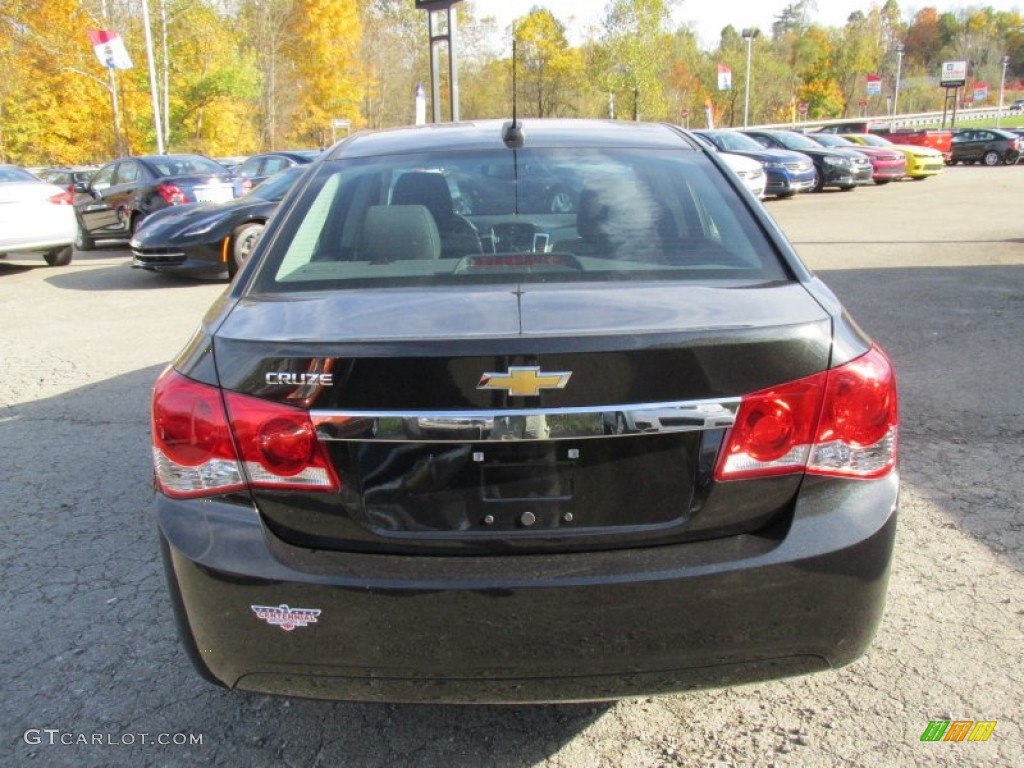 2015 Cruze LS - Black Granite Metallic / Jet Black/Medium Titanium photo #5