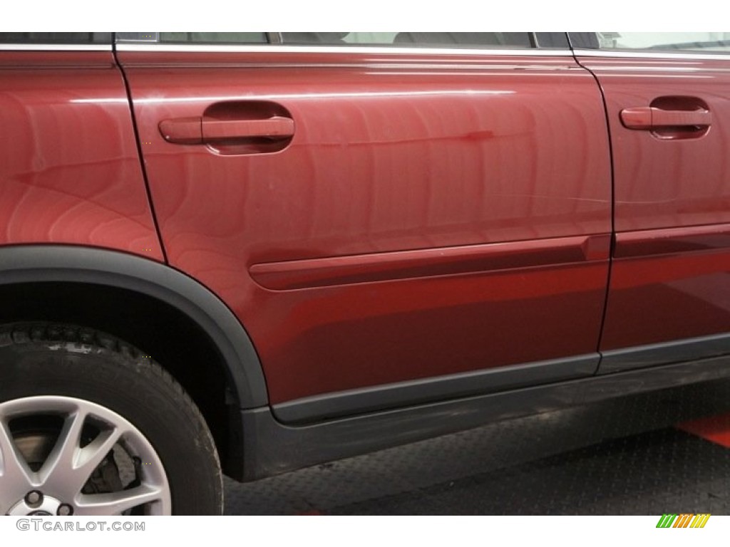 2005 XC90 V8 AWD - Ruby Red Metallic / Taupe/Light Taupe photo #48
