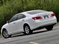 Crystal White - ES 350 Photo No. 20