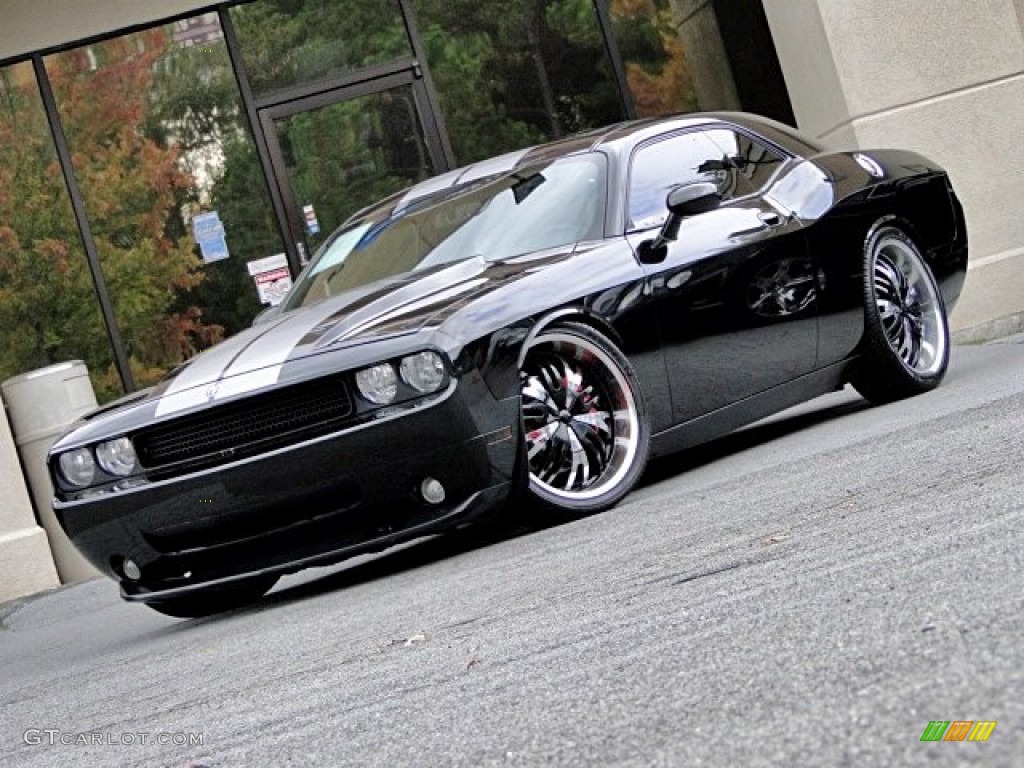 2008 Challenger SRT8 - Brilliant Black Crystal Pearl / Dark Slate Gray photo #1