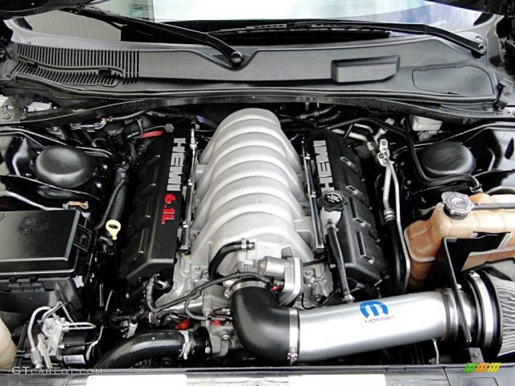 2008 Dodge Challenger SRT8 Engine Photos