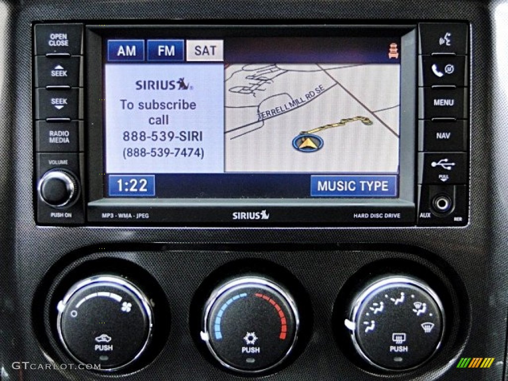 2008 Dodge Challenger SRT8 Navigation Photos