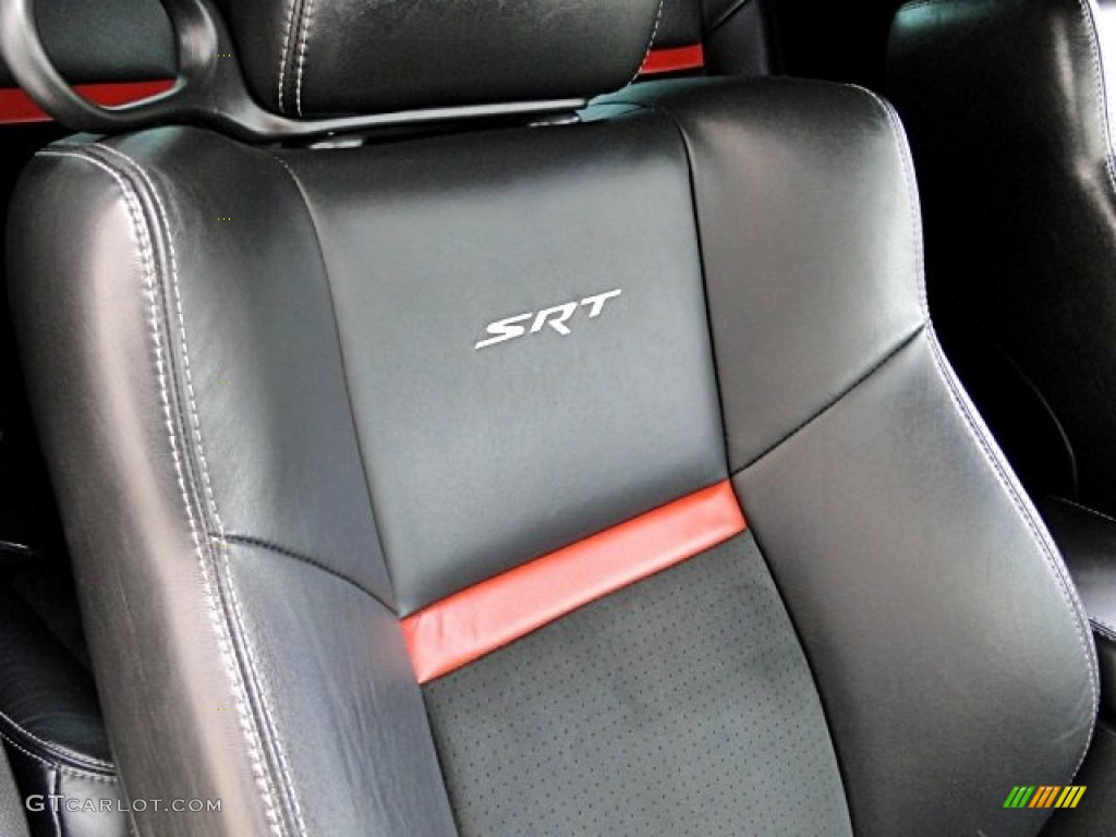 2008 Dodge Challenger SRT8 Front Seat Photo #98321227