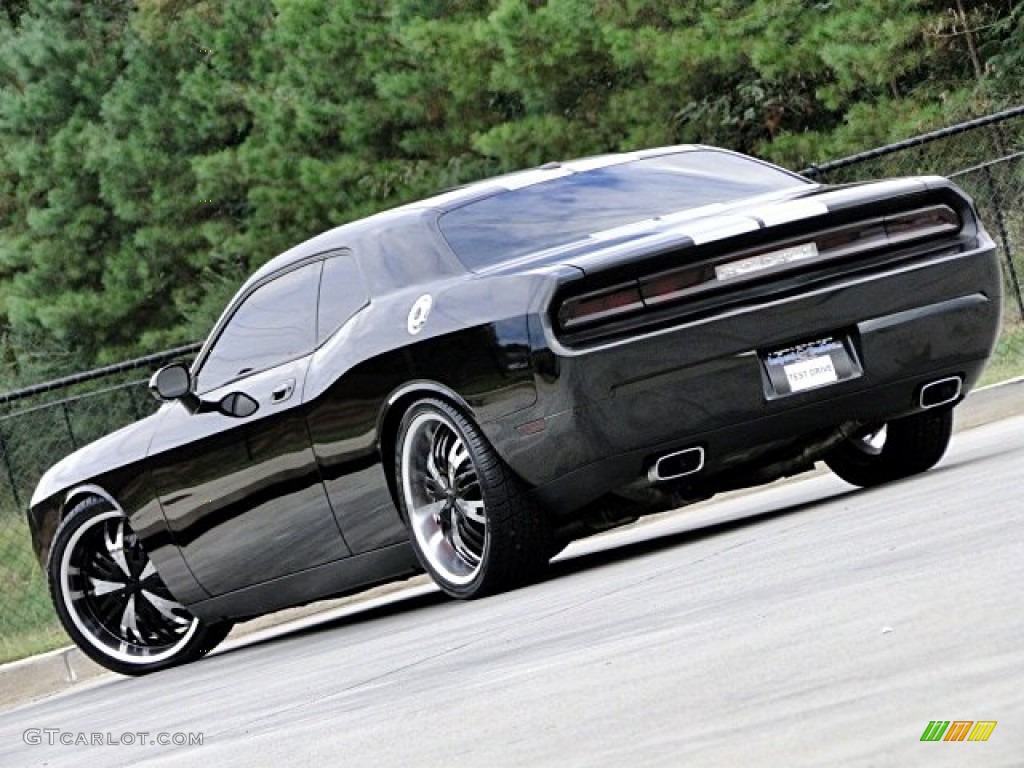 2008 Challenger SRT8 - Brilliant Black Crystal Pearl / Dark Slate Gray photo #22