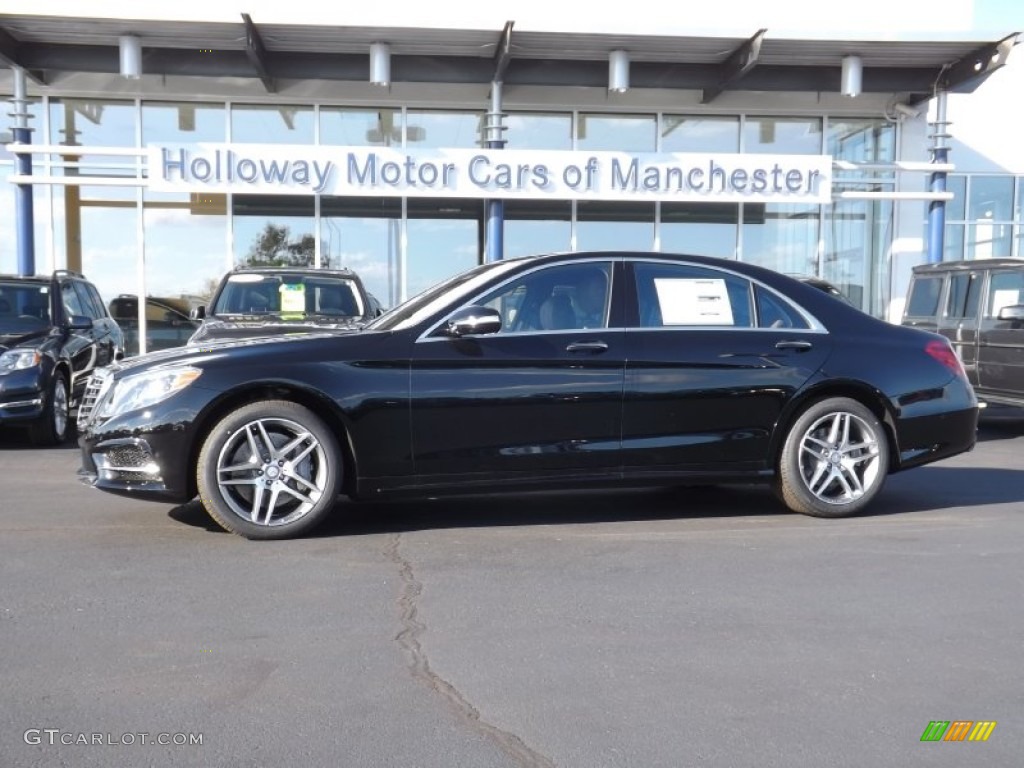 2015 S 550 4Matic Sedan - Black / Nut Brown/Black photo #1