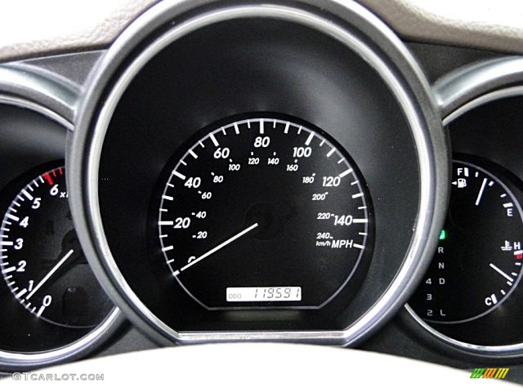 2006 RX 330 - Crystal White Pearl / Ivory photo #16