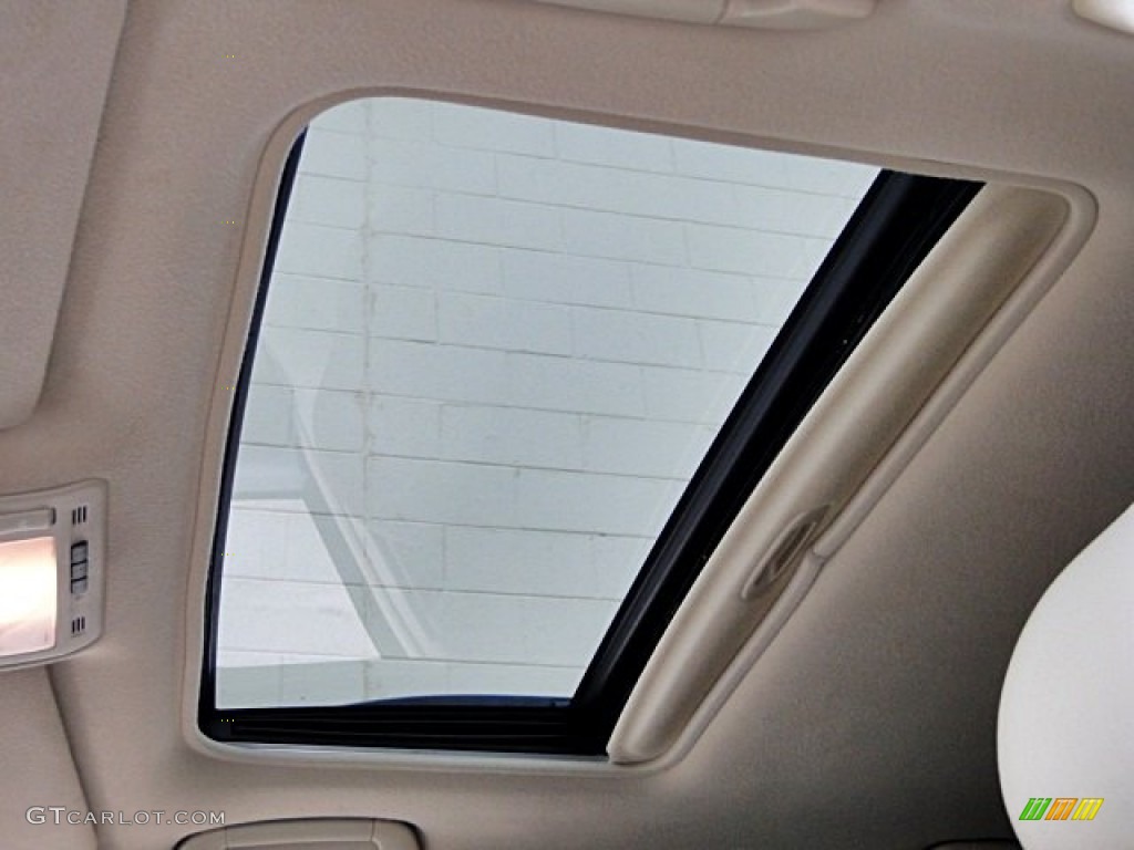 2006 RX 330 - Crystal White Pearl / Ivory photo #46