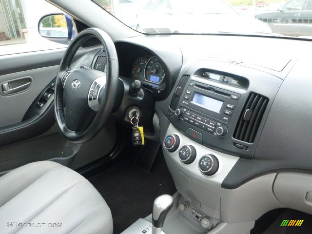 2009 Elantra SE Sedan - Regatta Blue / Gray photo #3