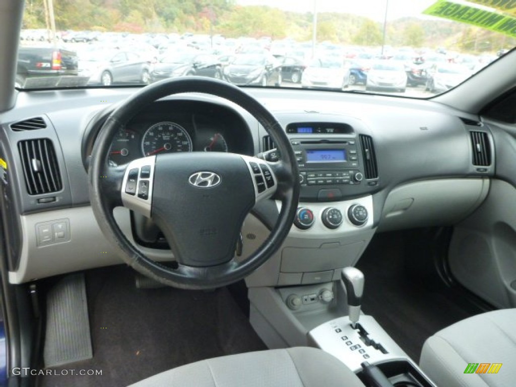 2009 Elantra SE Sedan - Regatta Blue / Gray photo #15