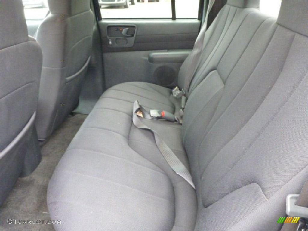 2004 S10 LS Crew Cab 4x4 - Indigo Blue Metallic / Graphite photo #10