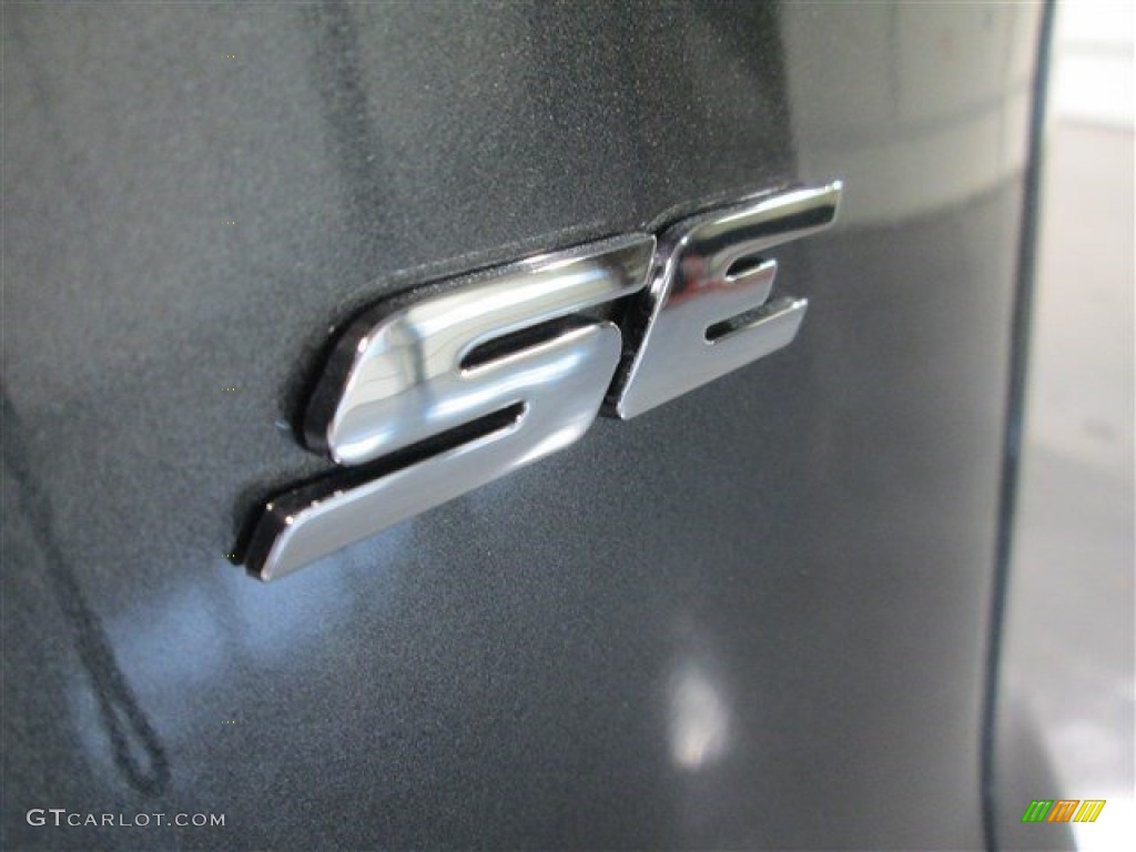 2015 Ford Escape SE Marks and Logos Photo #98330781