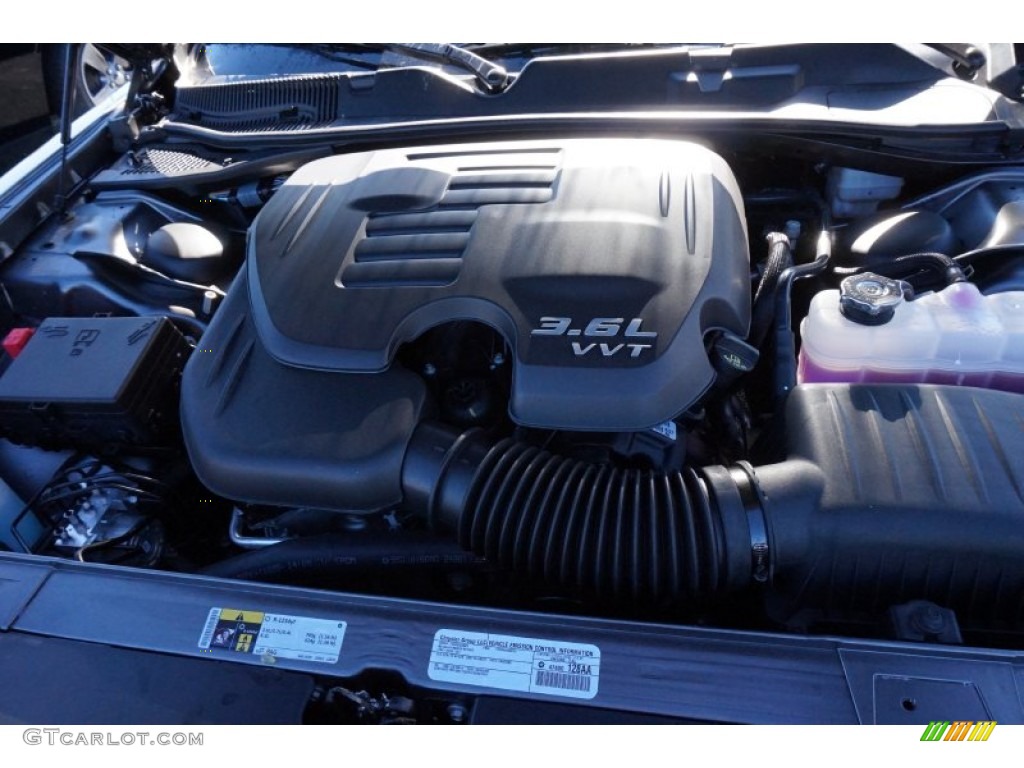 2015 Challenger SXT Plus - Granite Crystal Metallic / Black photo #9