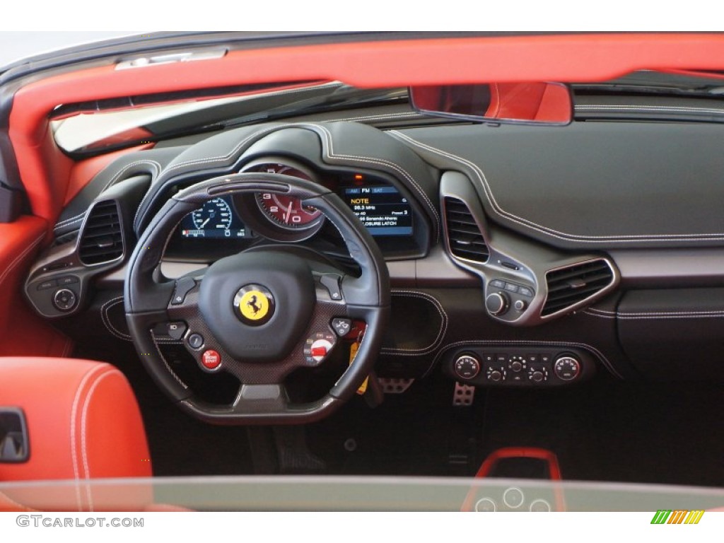 2014 Ferrari 458 Spider Rosso Dashboard Photo #98334594