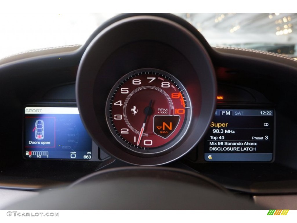 2014 Ferrari 458 Spider Gauges Photo #98334800