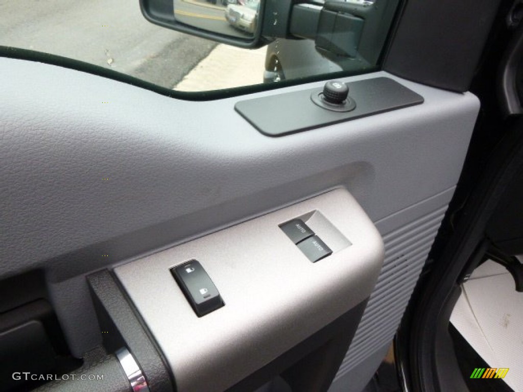2015 F550 Super Duty XL Super Cab 4x4 Chassis - Black / Steel photo #14