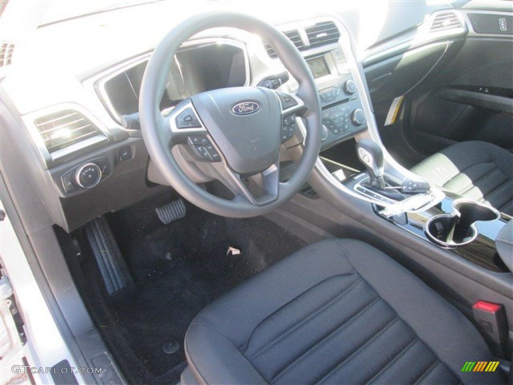 2015 Fusion Hybrid SE - Ingot Silver Metallic / Charcoal Black photo #21