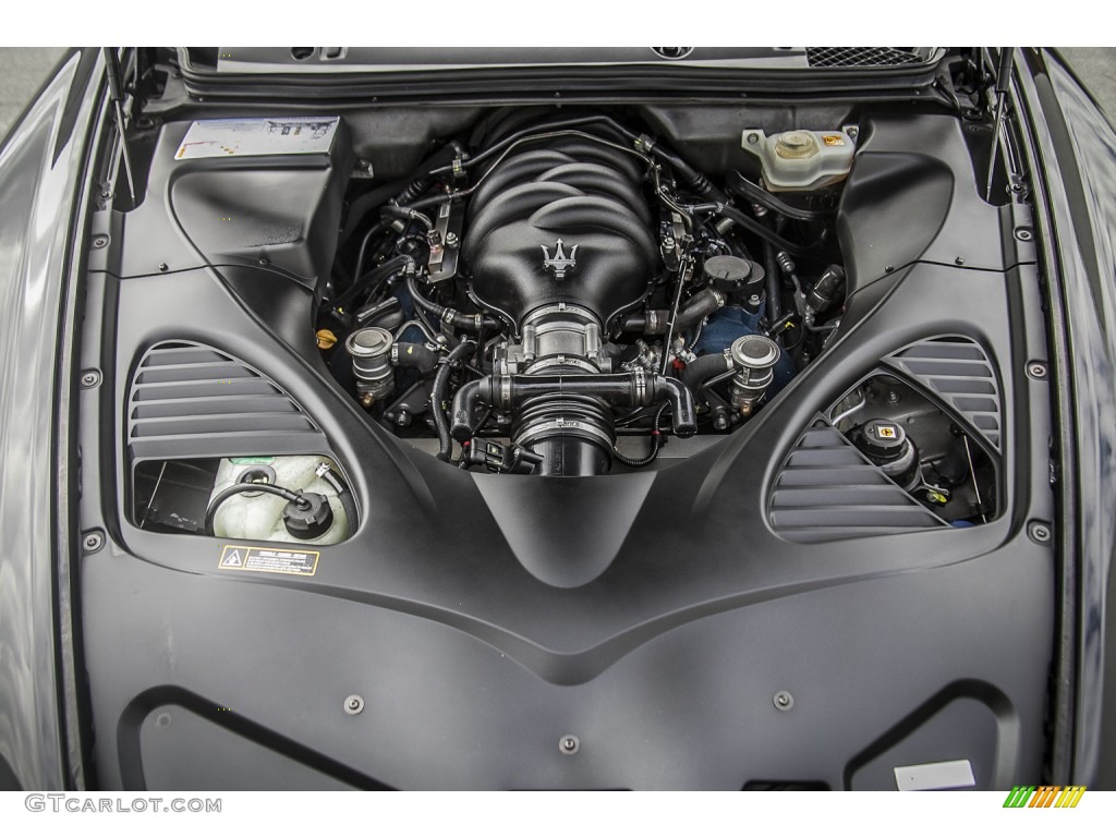 2008 Maserati Quattroporte Executive GT Engine Photos