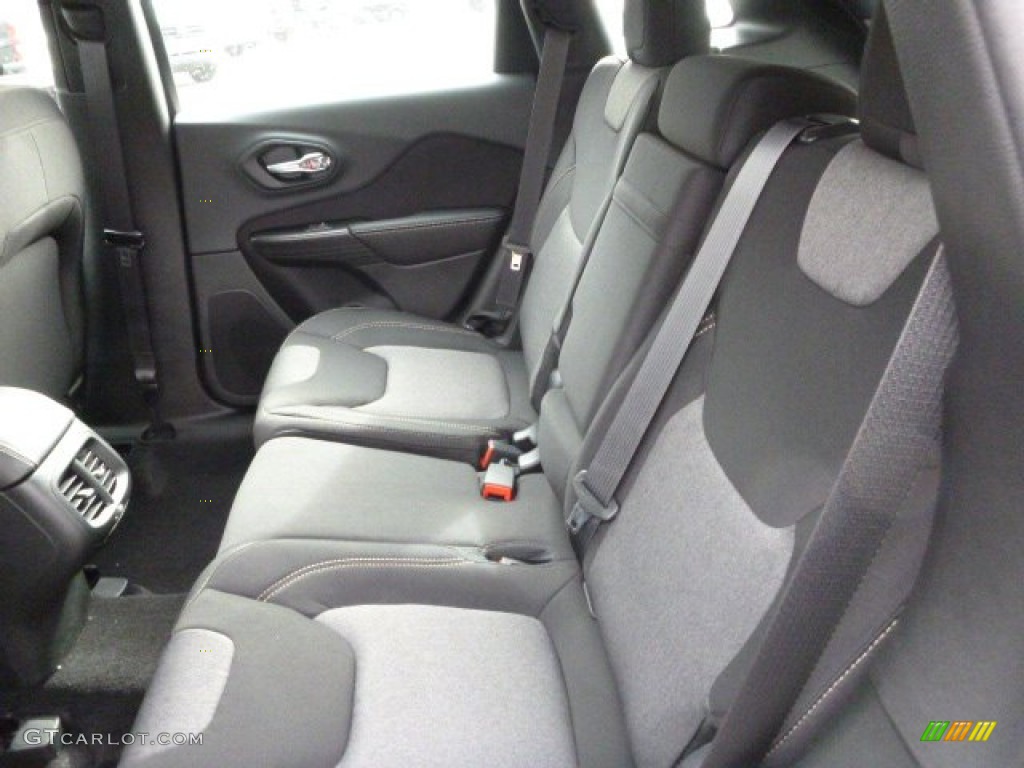 Black Interior 2015 Jeep Cherokee Sport 4x4 Photo #98348415