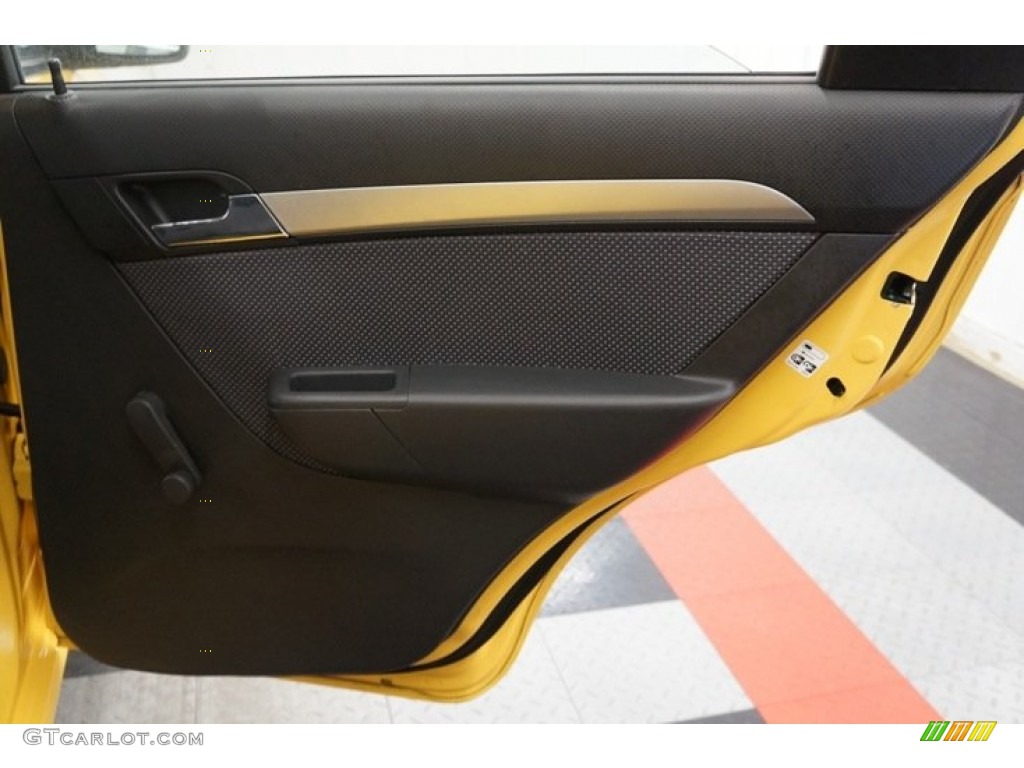 2010 Chevrolet Aveo LT Sedan Charcoal Door Panel Photo #98349489