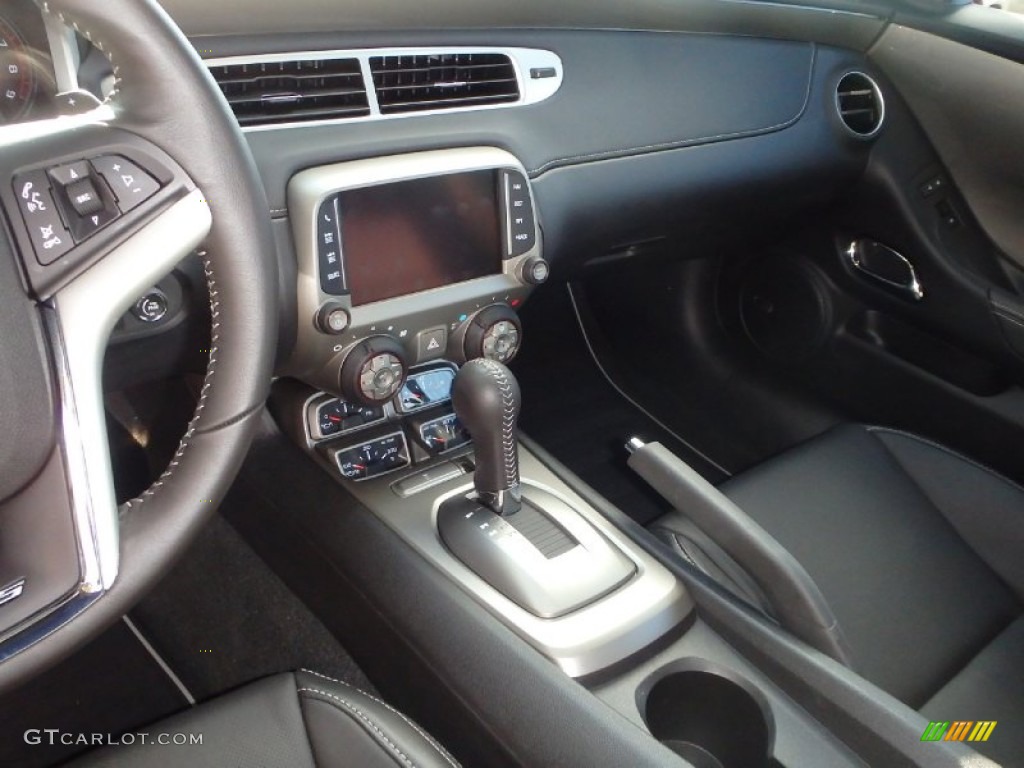 2015 Chevrolet Camaro SS/RS Convertible Controls Photo #98350995
