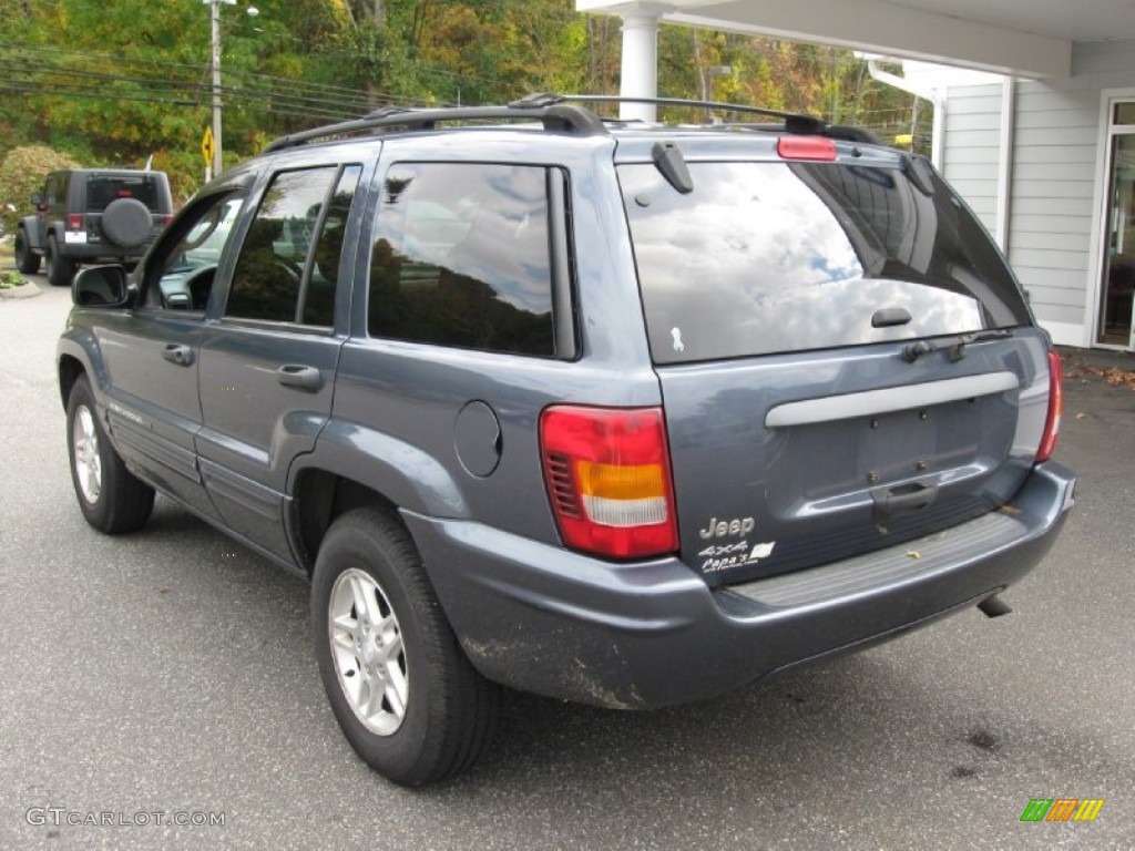 2004 Grand Cherokee Laredo 4x4 - Steel Blue Pearl / Dark Slate Gray photo #5