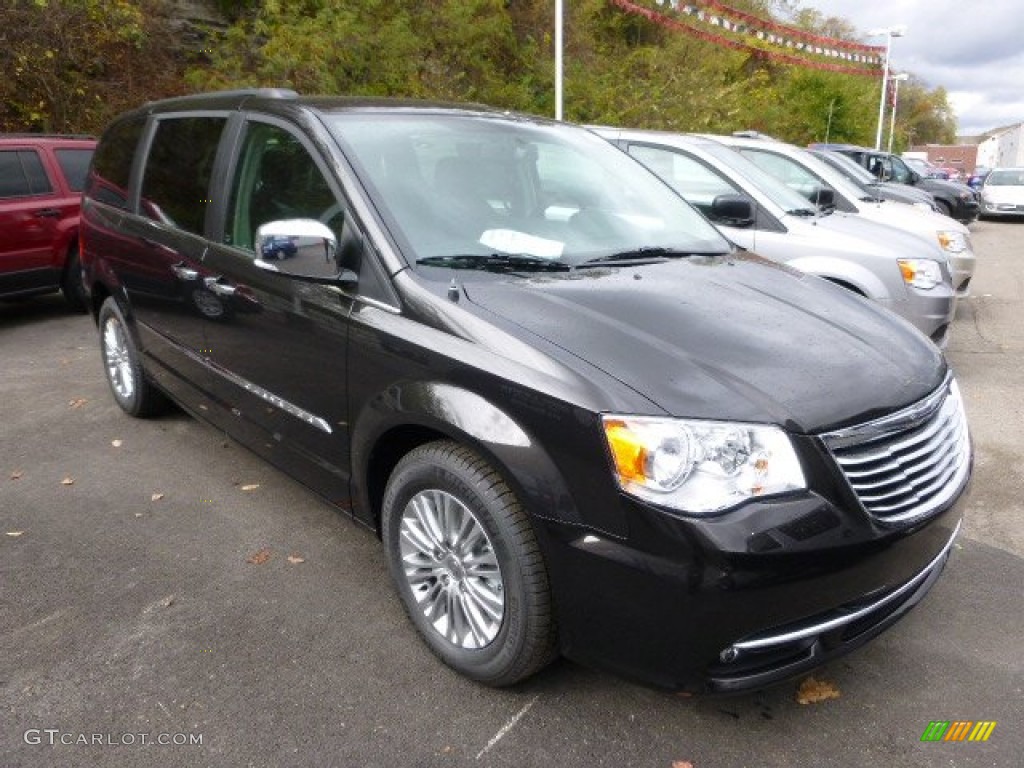 2015 Town & Country Touring-L - Mocha Java Pearl / Black/Light Graystone photo #6