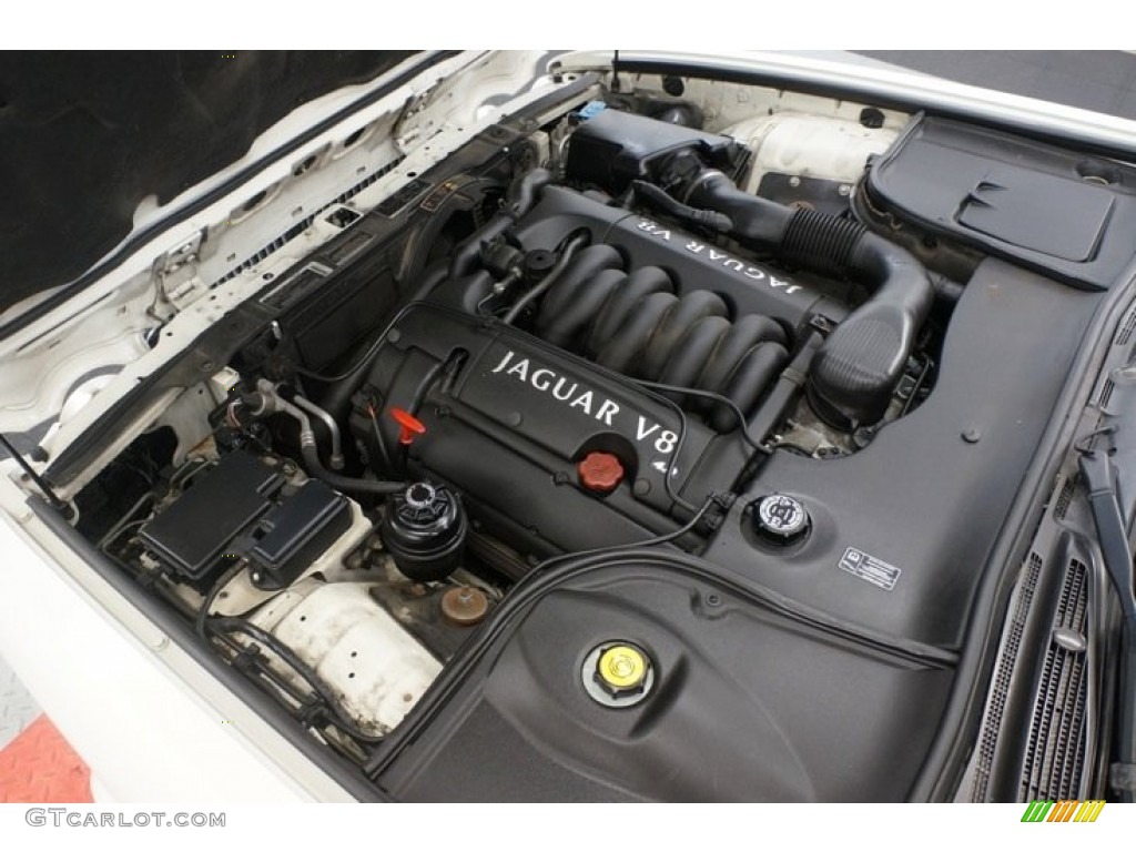 2001 XJ XJ8 - White Onyx / Cashmere photo #33
