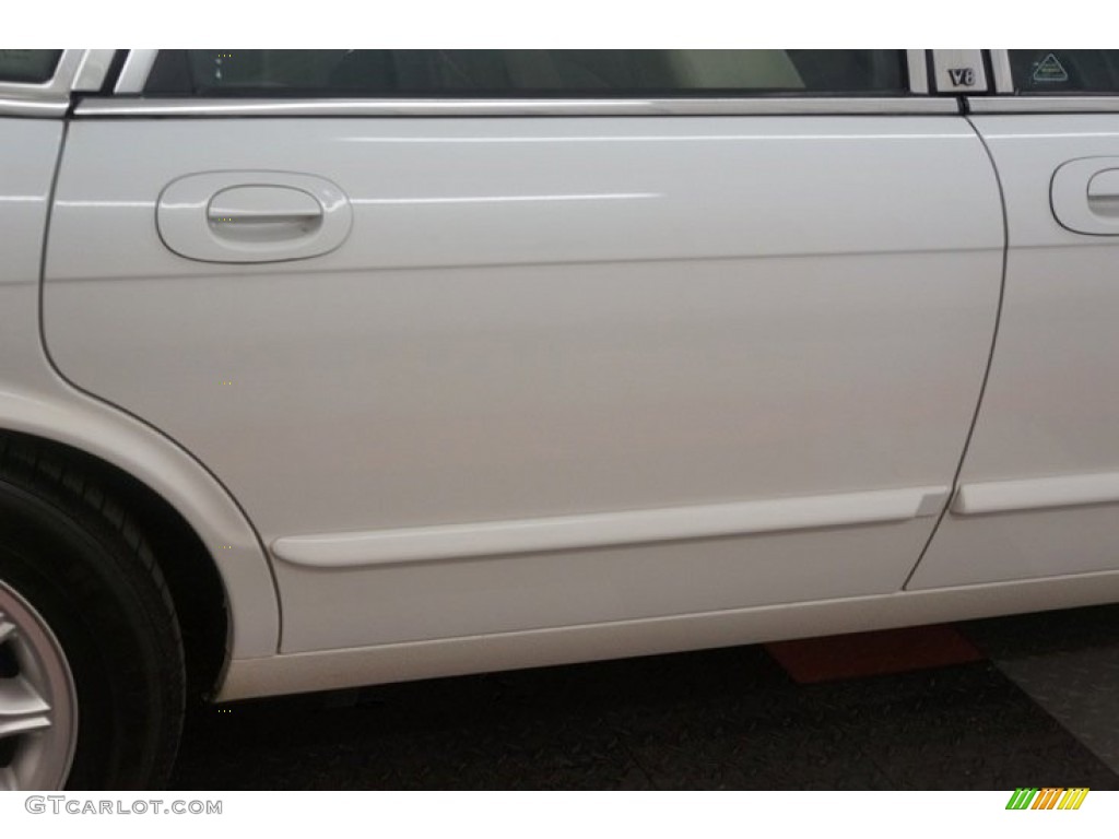 2001 XJ XJ8 - White Onyx / Cashmere photo #46