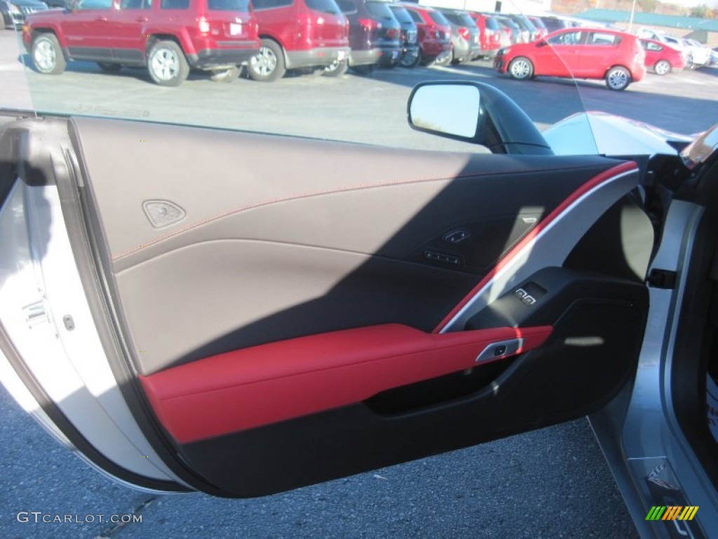 2015 Corvette Stingray Coupe Z51 - Blade Silver Metallic / Adrenaline Red photo #10