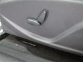 Ingot Silver - Focus SE Hatchback Photo No. 16