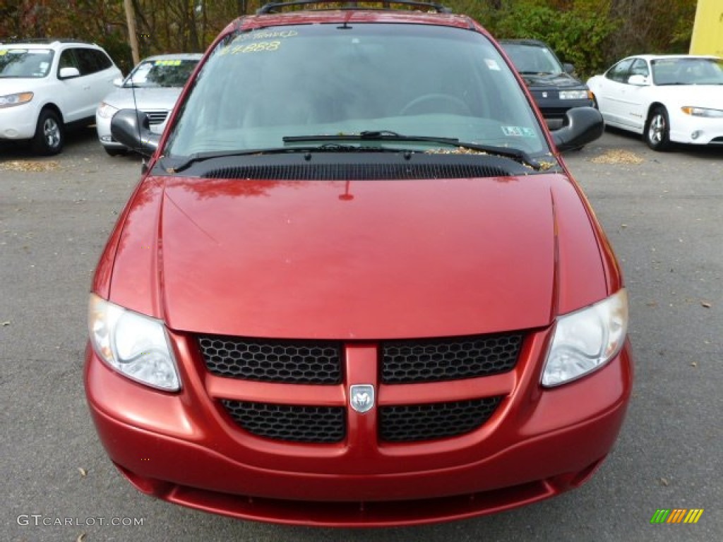 2002 Grand Caravan Sport - Inferno Red Pearl / Taupe photo #6