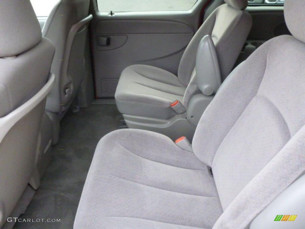 2002 Grand Caravan Sport - Inferno Red Pearl / Taupe photo #9