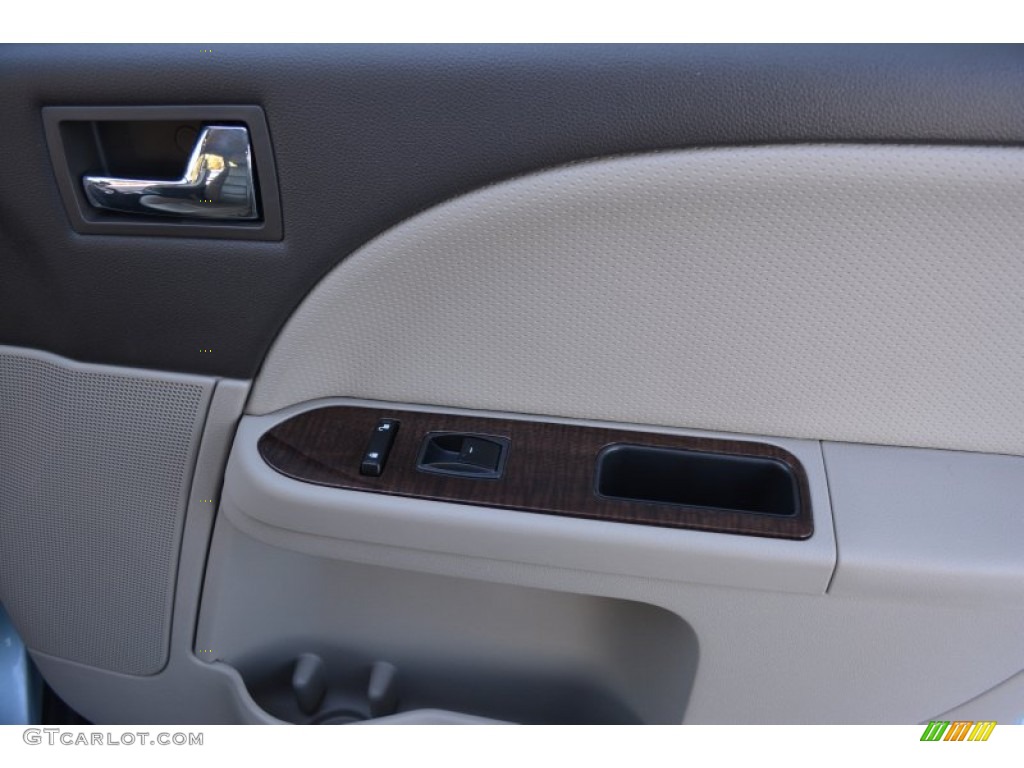 2008 Taurus Limited - Light Ice Blue Metallic / Medium Light Stone photo #14