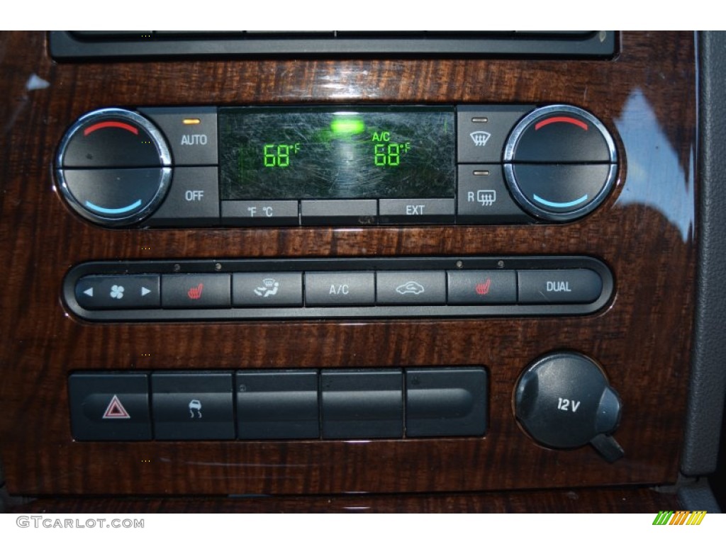 2008 Taurus Limited - Light Ice Blue Metallic / Medium Light Stone photo #20
