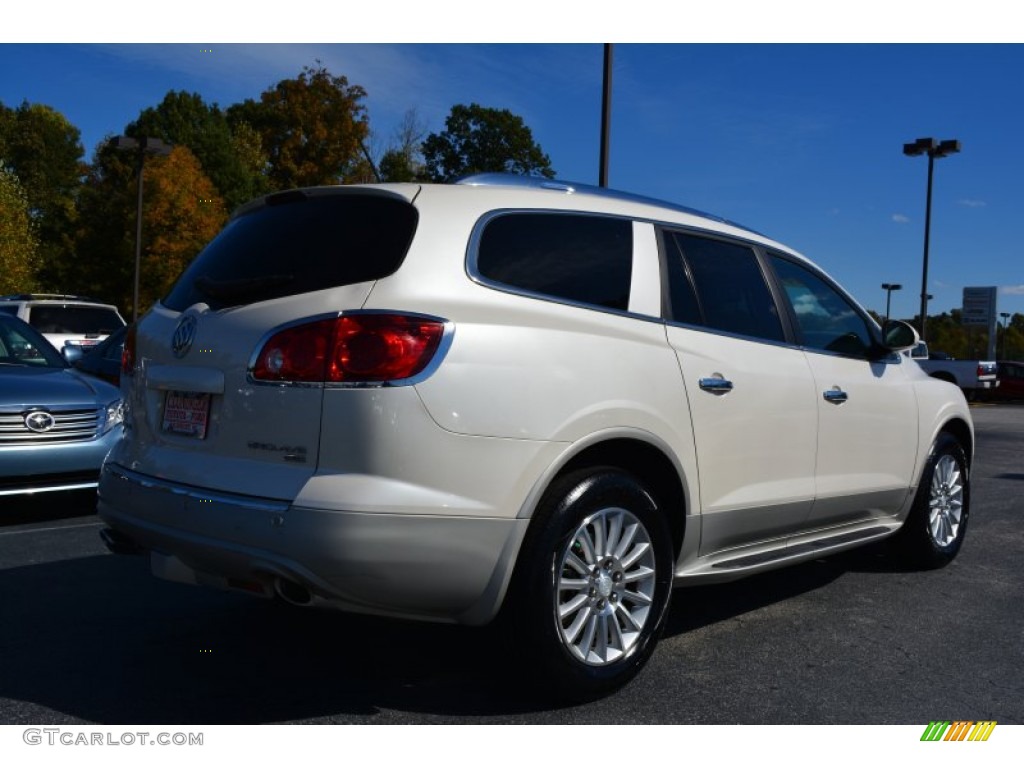 2009 Enclave CXL - White Diamond Tricoat / Ebony Black/Ebony photo #3