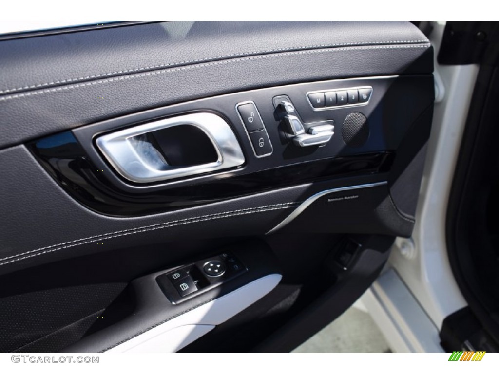 2015 Mercedes-Benz SL 550 White Arrow Edition Roadster Controls Photo #98367768