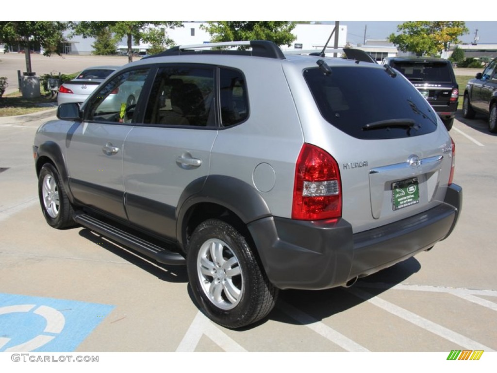 2008 Tucson SE - Platinum Silver / Gray photo #8