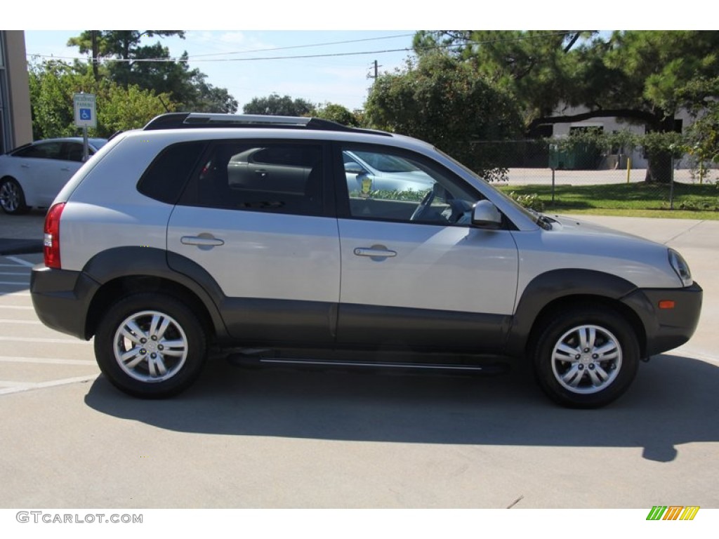 2008 Tucson SE - Platinum Silver / Gray photo #11