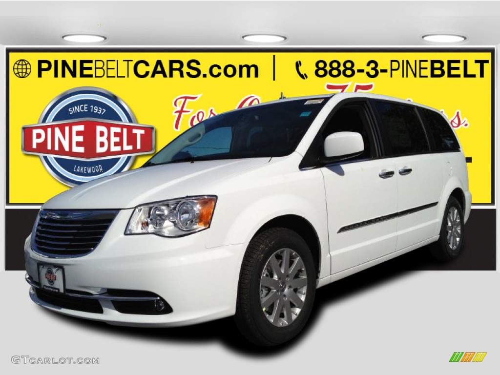 Bright White Chrysler Town & Country