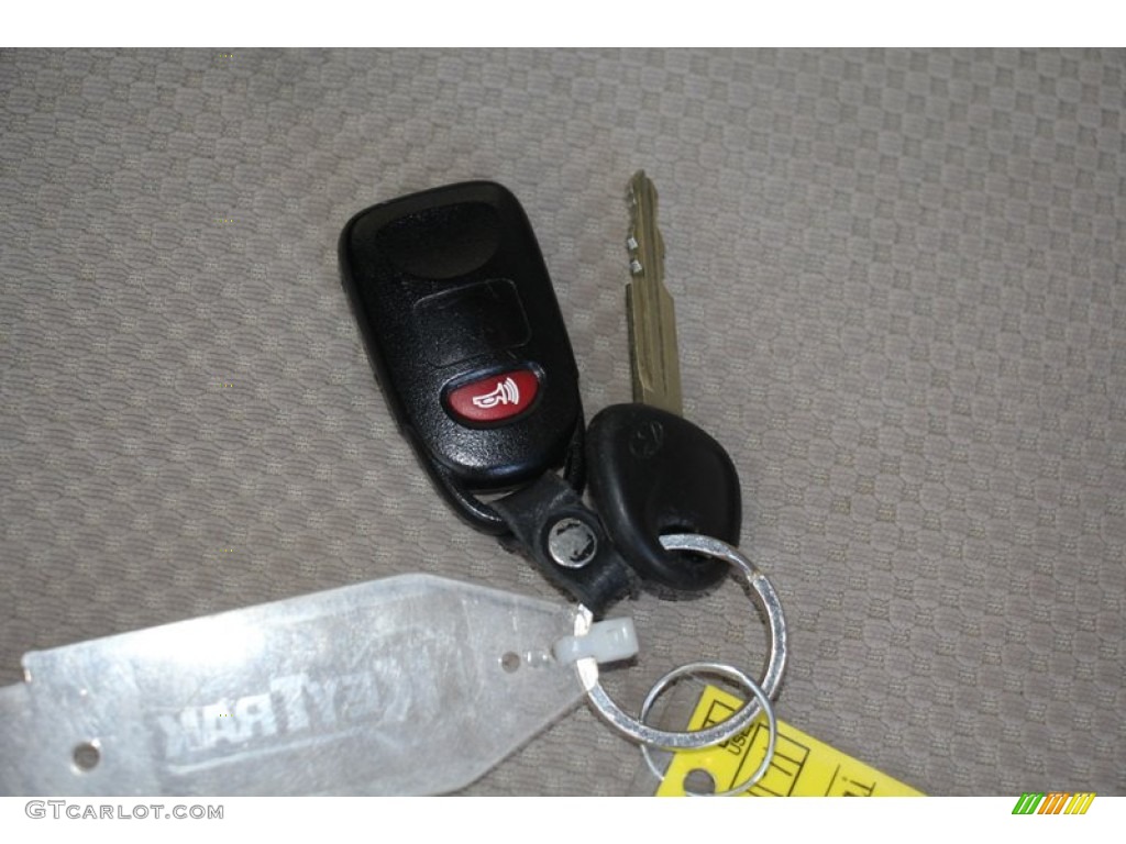 2008 Tucson SE - Platinum Silver / Gray photo #47