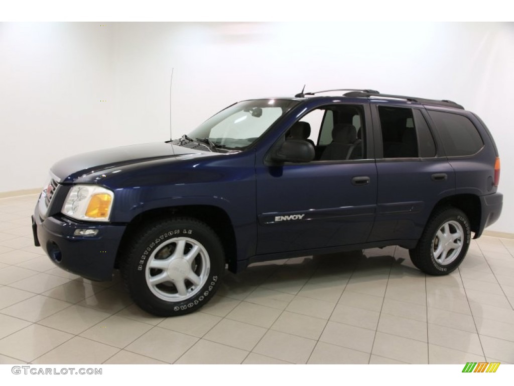 2004 Envoy SLE 4x4 - Indigo Blue Metallic / Dark Pewter photo #3
