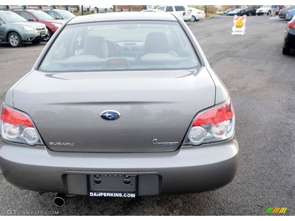 2006 Impreza 2.5i Sedan - Steel Gray Metallic / Anthracite Black photo #7