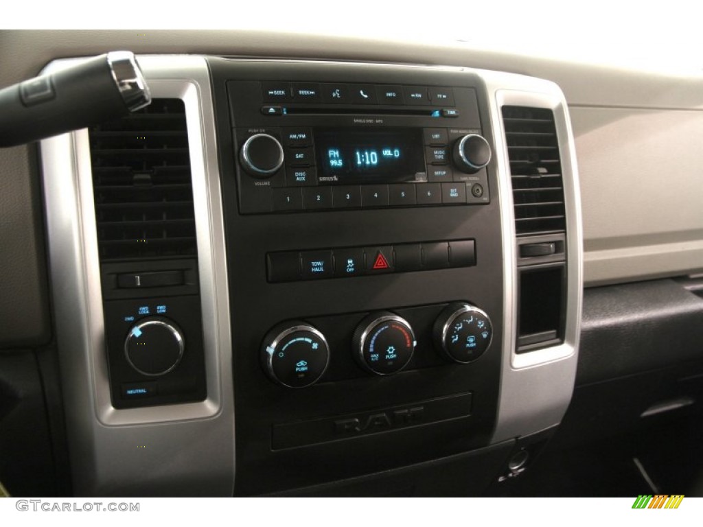 2011 Ram 1500 SLT Quad Cab 4x4 - Flame Red / Dark Slate Gray/Medium Graystone photo #8