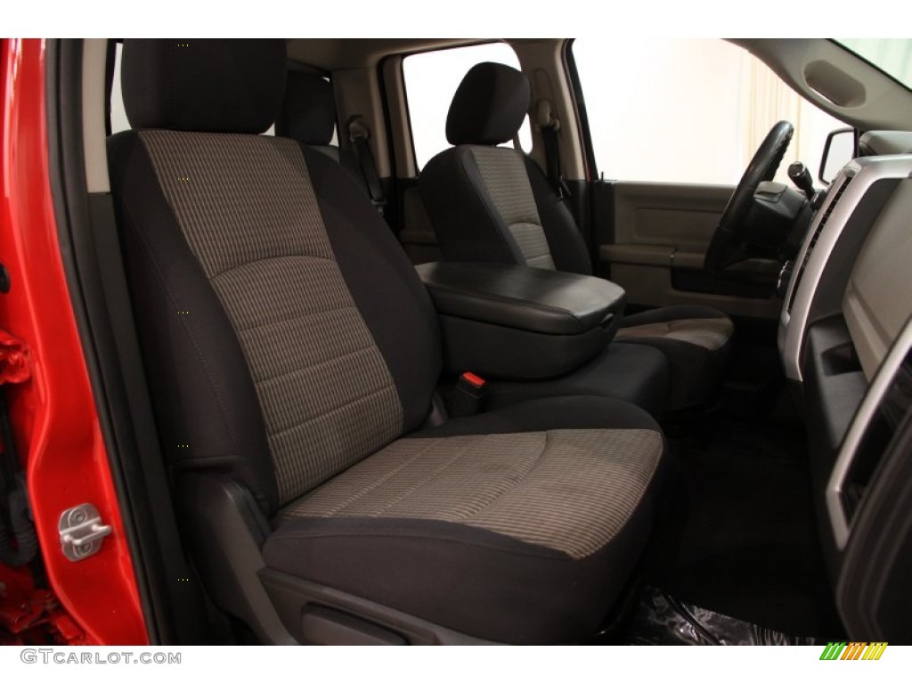 2011 Ram 1500 SLT Quad Cab 4x4 - Flame Red / Dark Slate Gray/Medium Graystone photo #10