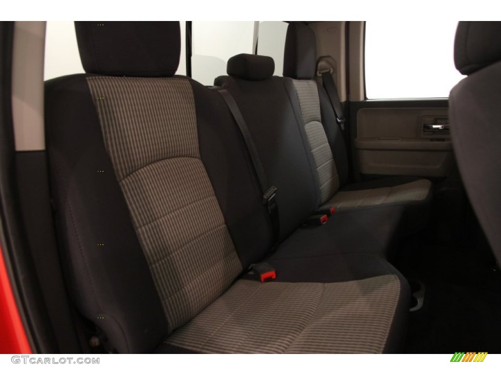 2011 Ram 1500 SLT Quad Cab 4x4 - Flame Red / Dark Slate Gray/Medium Graystone photo #11