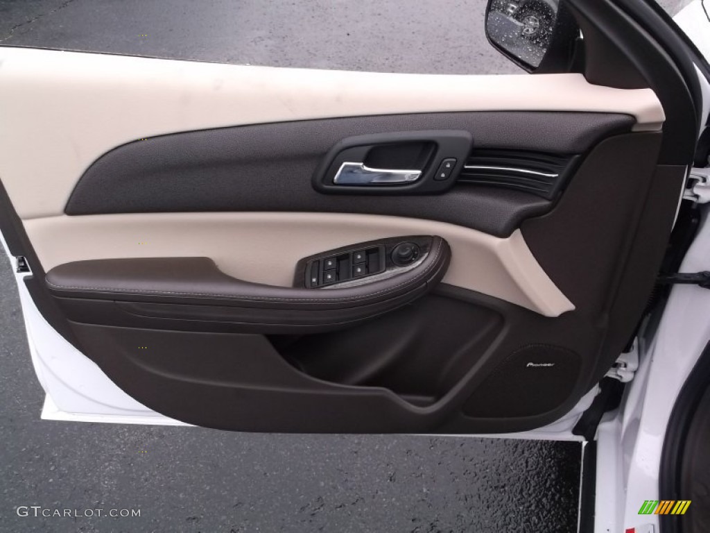 2015 Iridescent Pearl Tricoat Chevrolet Malibu Ltz