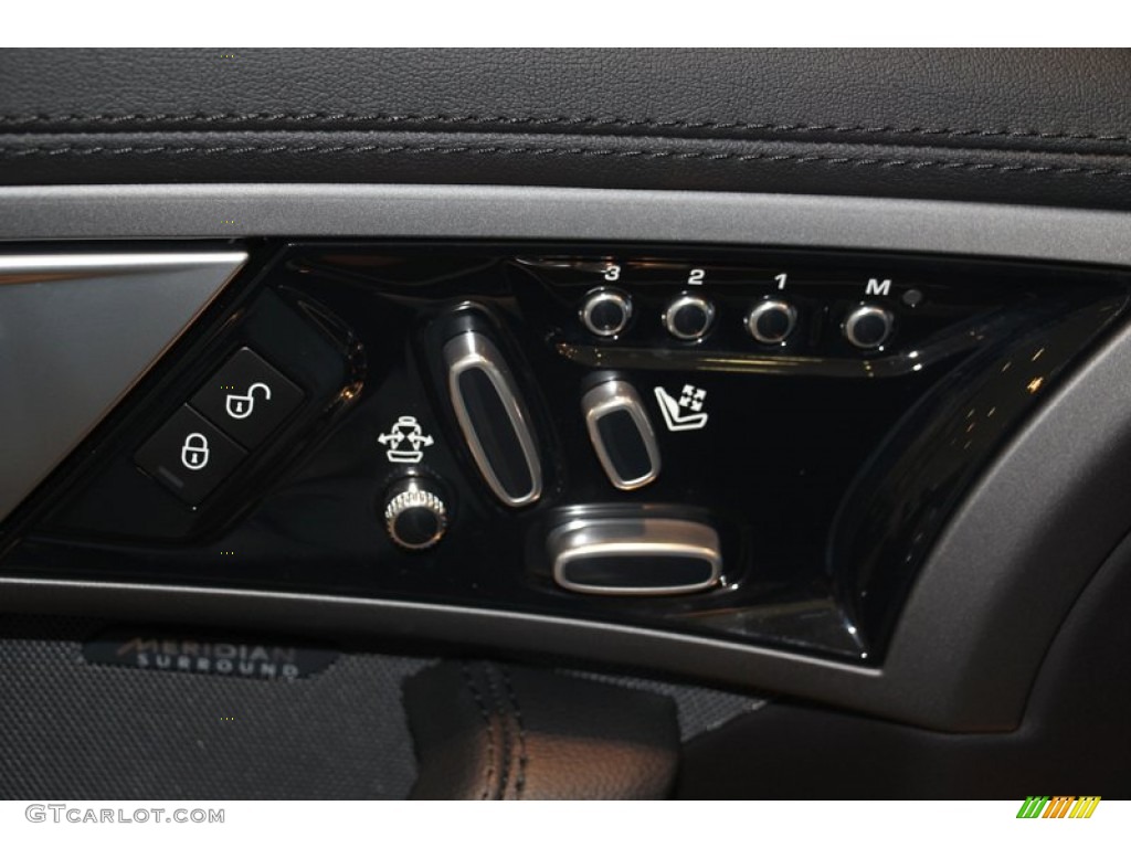 2015 Jaguar F-TYPE S Coupe Controls Photo #98391187