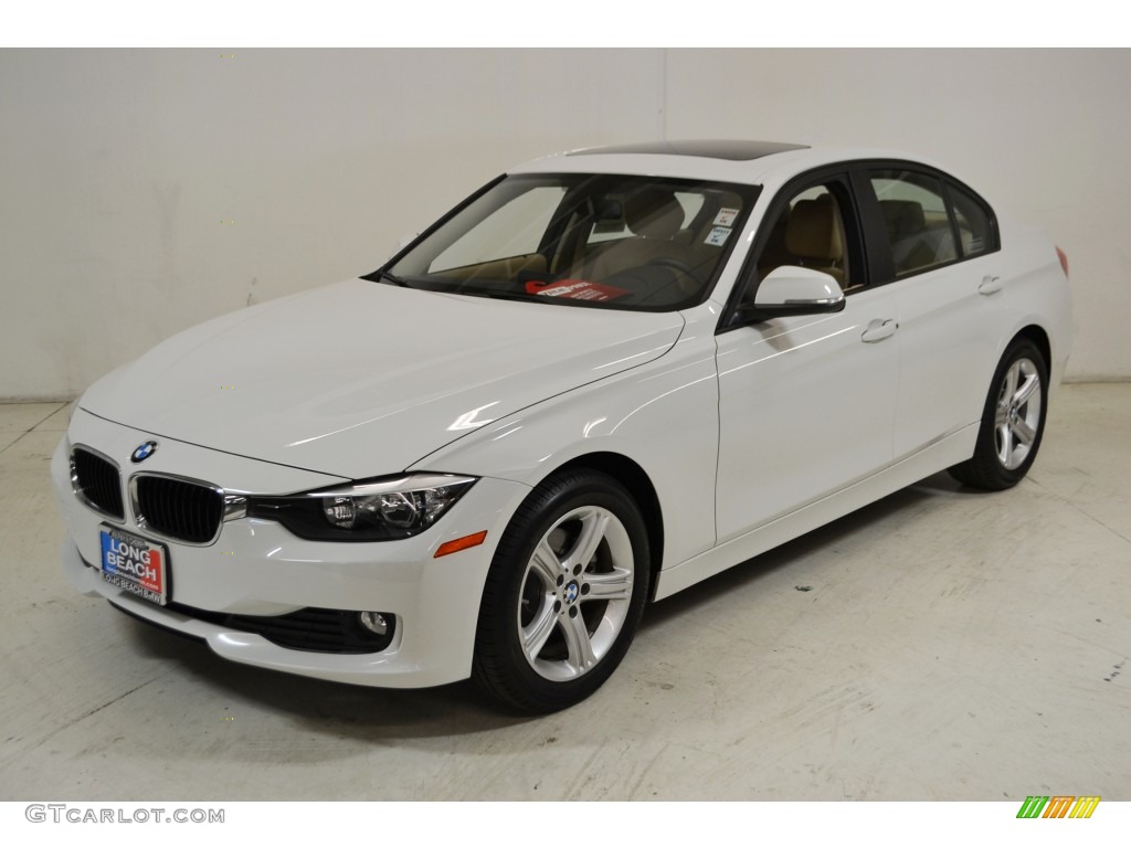 2013 3 Series 320i Sedan - Alpine White / Venetian Beige photo #9